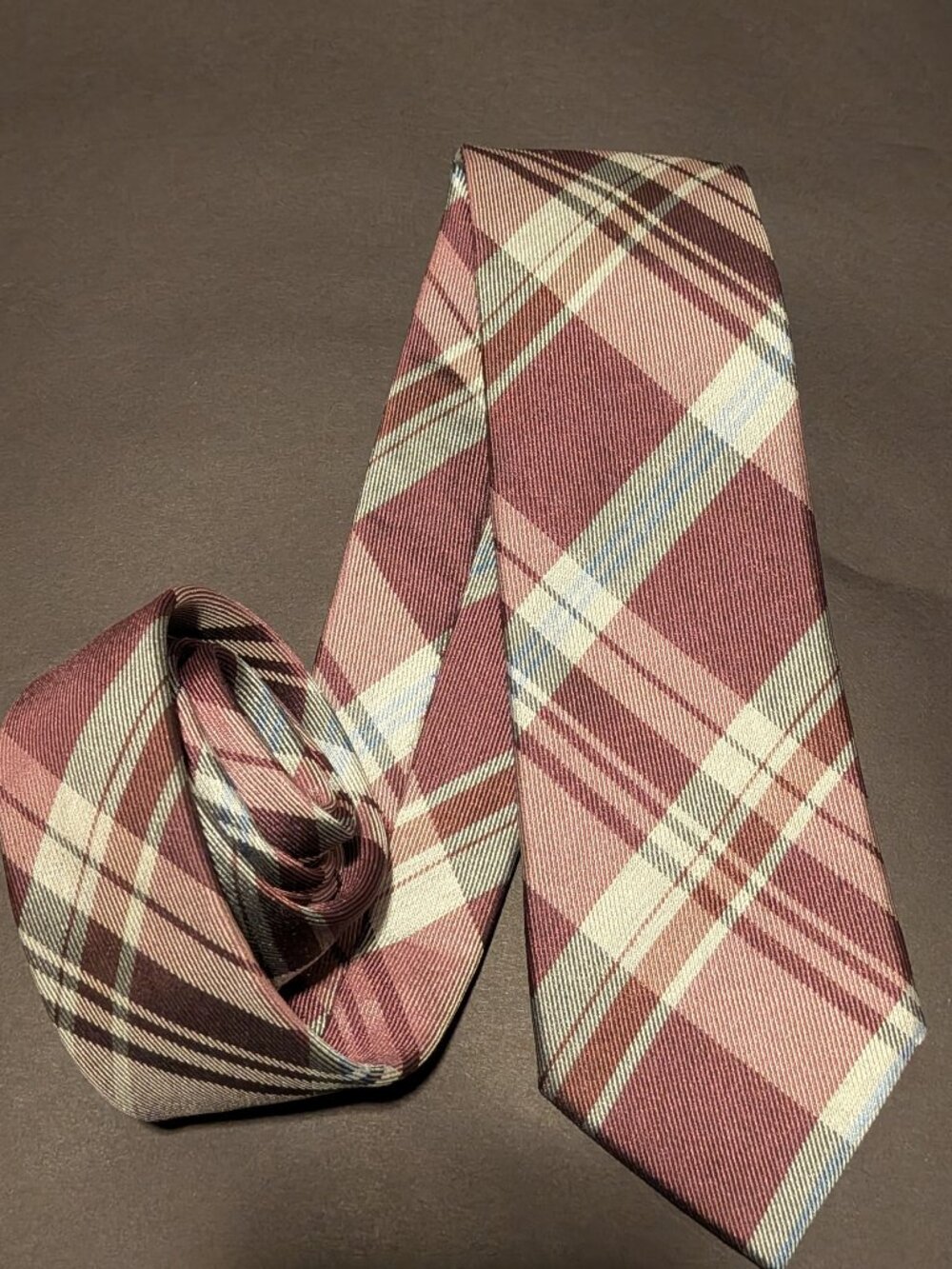Charles Tyrwhitt 100% Silk Necktie in Plaid Burgundy Jermyn Street London